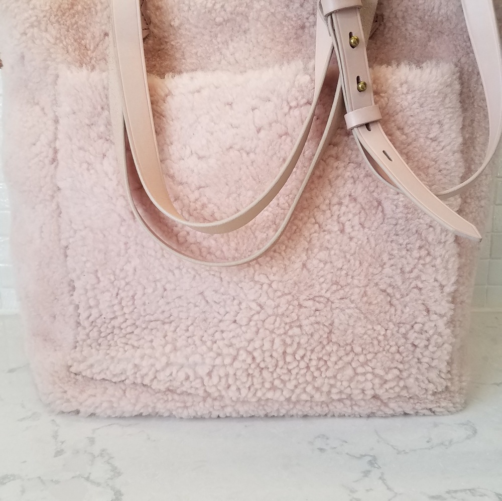 Madewell pink shearling transport tote